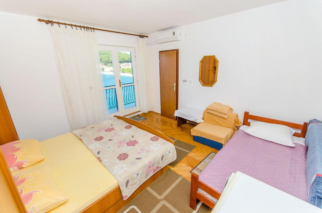 Apartments Moloco 德尔韦尼克 外观 照片
