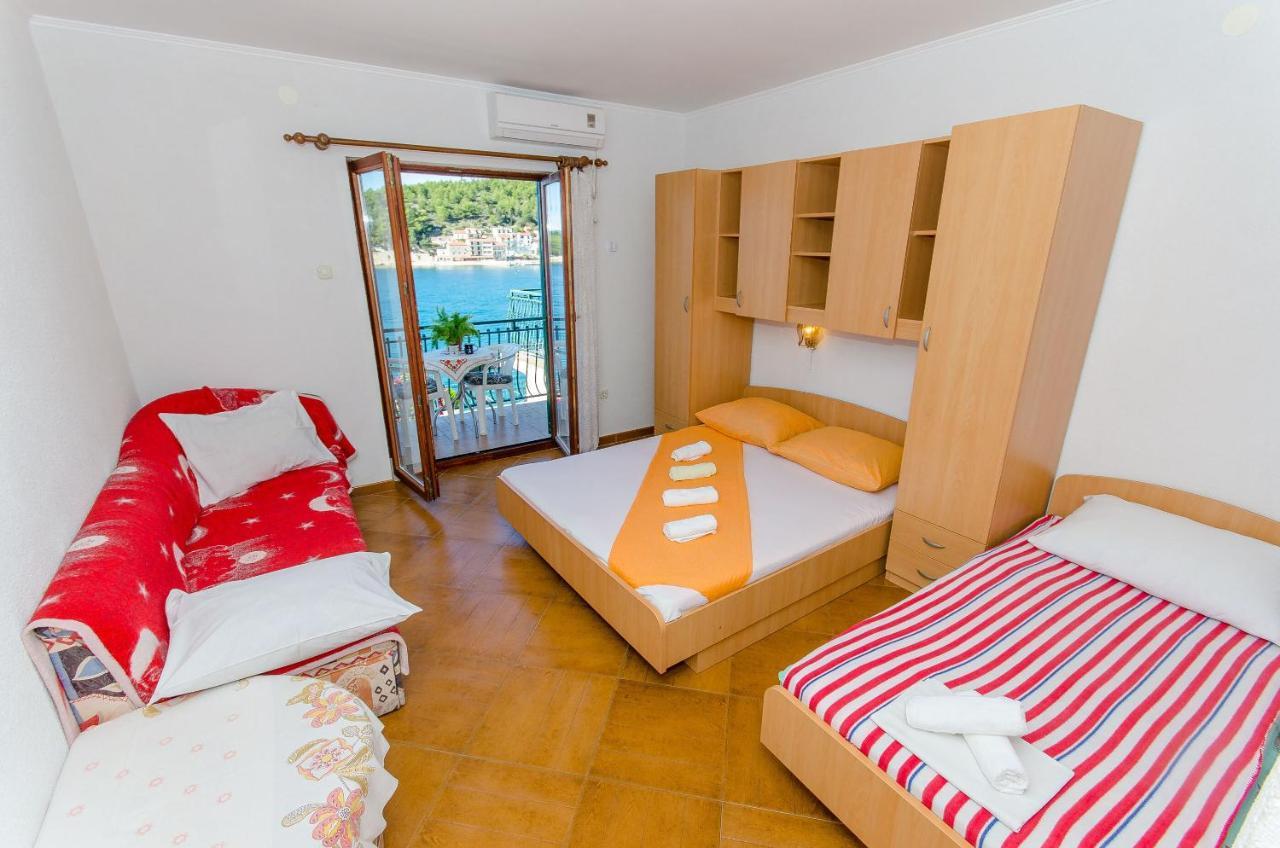 Apartments Moloco 德尔韦尼克 外观 照片