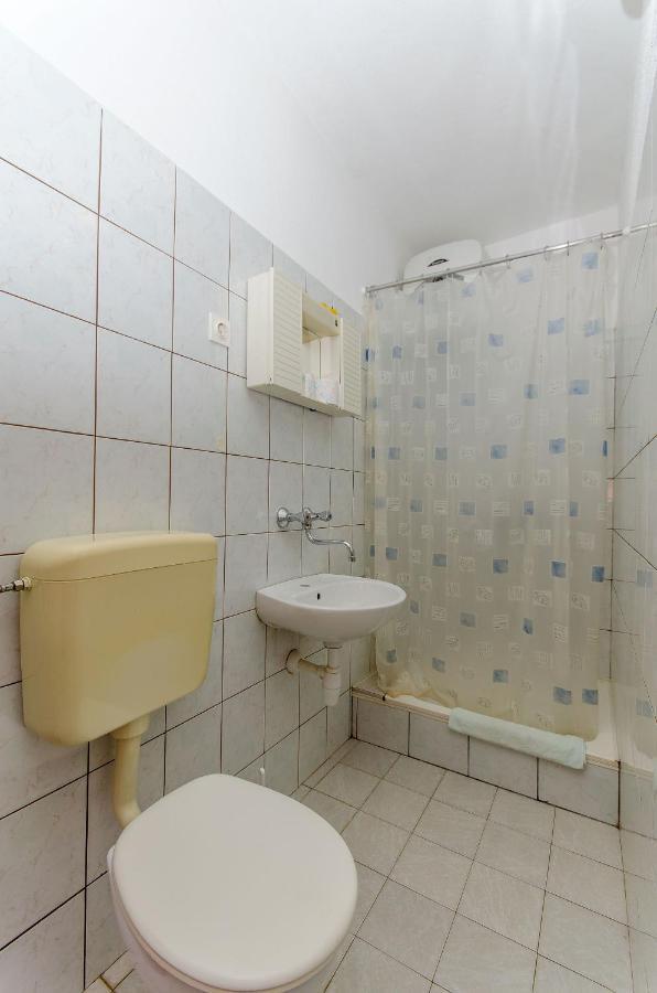 Apartments Moloco 德尔韦尼克 外观 照片