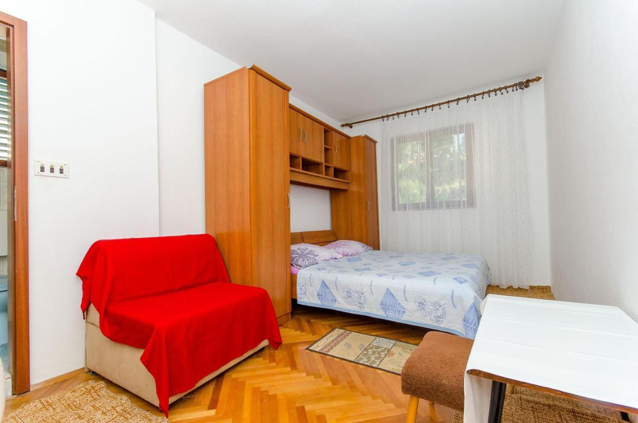 Apartments Moloco 德尔韦尼克 外观 照片